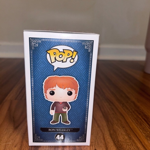 HARRY POTTER RON WEASLEY FUNKO POP - Picture 3 of 4